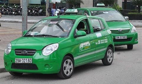 Tập đoàn Mai Linh cho hay: “Hôm nay (10/11), Hội đồng quản trị của chúng tôi sẽ họp để bàn về việc giảm giá cước taxi của hãng trên cả hệ thống 53 tỉnh, thành... Ảnh minh họa.