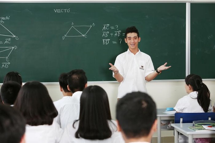 Học sinh cũng có thể trở thành những “trợ giảng” đắc lực cho thầy cô giáo.