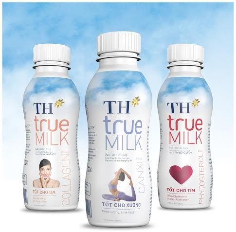 Bộ sản phẩm sữa tươi sạch TH true MILK Bổ sung dưỡng chất được đựng trong chai nhựa dung tích 180 ml cao cấp, tiện dụng và phù hợp hơn với đối tượng người lớn tuổi.
