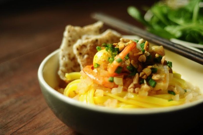 Mỳ Quảng - món ăn được coi là biểu trưng văn hóa, hàm chứa cả sự nồng ấm và chân thành và bình dị của những con người xứ Quảng.