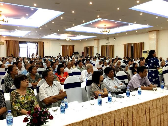 Gần 1.500 người tiêu dùng tại Nghệ An, TP.Hồ Chí Minh đã được Vinamilk hỗ trợ tư vấn về quyền lợi của người tiêu dùng và việc chăm sóc sức khỏe trong tháng 9/2015.