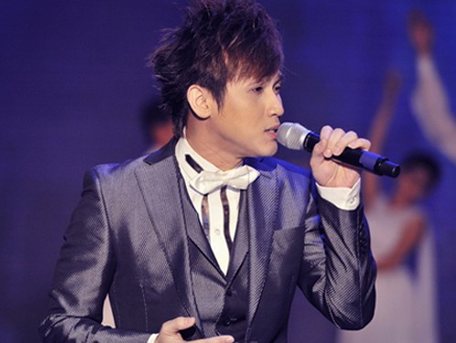 Ca sĩ Nguyên Vũ: “Không phải tôi thích là tôi có thể hát và trở thành ca sĩ chuyên nghiệp ngay được”.