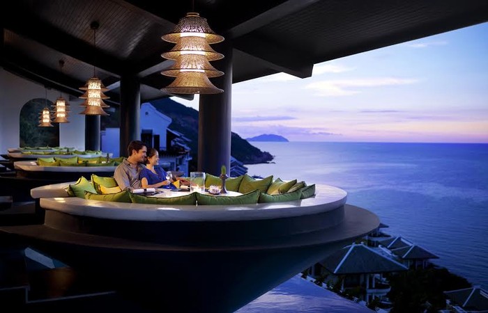 Chủ đầu tư của Khu nghỉ dưỡng InterContinental Danang Sun Peninsula Resort là Tập đoàn Sun Group - tập đoàn tư nhân Việt Nam.