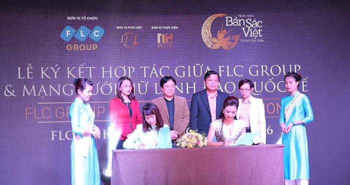 Đại diện Tập đoàn FLC và Công ty Nam Hương Media &amp; Event ký hợp tác tổ chức cuộc thi