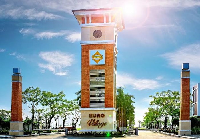 Euro Village Đà Nẵng là khu biệt thự và đất nền khách sạn hạng sang ven sông Hàn.