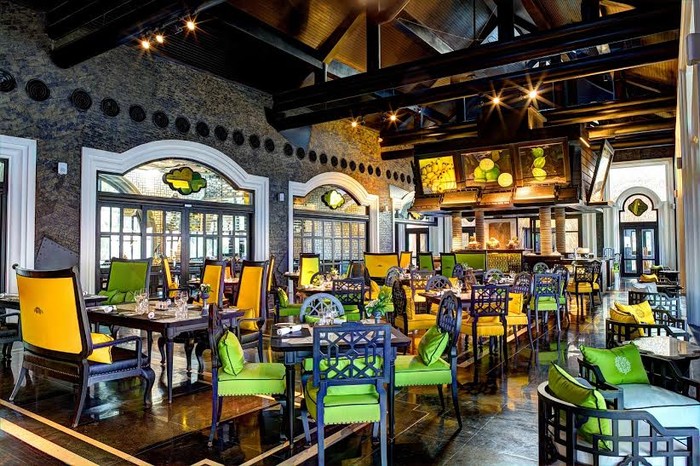 Nhà hàng Citron thuộc khu nghỉ dưỡng InterContinental Danang Sun Peninsula Resort.