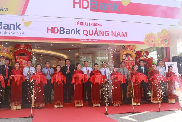 Tọa lạc tại trục đường trung tâm của Thành phố Hội An, HDBank Quảng Nam tự hào mang lại sự thuận tiện tối đa cũng như tiết kiệm thời gian cho khách hàng.