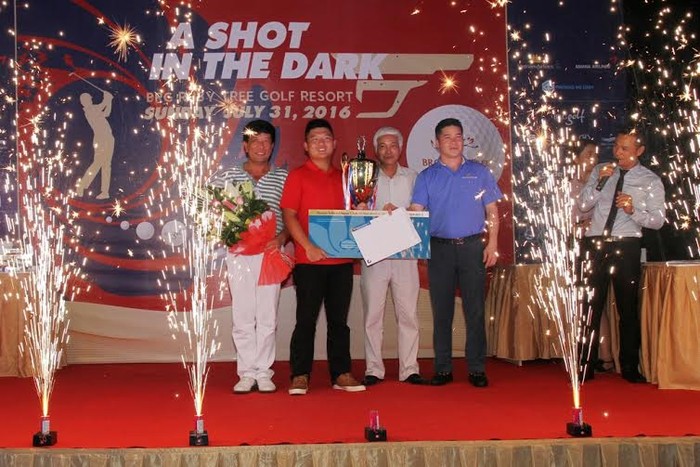 Sau thành công của giải đấu đánh gôn tối A shot in the dark, sân gôn BRG Ruby Tree Golf Resort sẽ càng trở nên hấp dẫn hơn nữa đối với các gôn thủ Việt Nam và quốc tế.