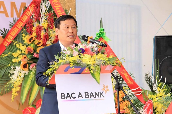 Ông Vũ Đại Thắng - Ủy viên dự khuyết Ban chấp hành Trung ương Đảng, Phó Chủ tịch UBND tỉnh Hà Nam phst biểu tại Lễ khai trương.