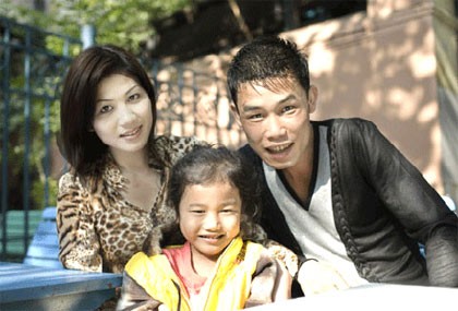 Hiêp &quot;gà&quot; bên cạnh Thanh Quý và cô con gái Hân Huyền