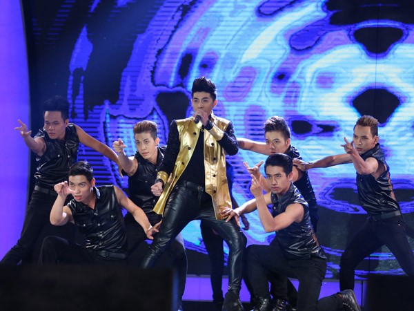 Noo Phước Thịnh có phần trình diễn vô cùng ấn tượng tại Vietnam Idol
