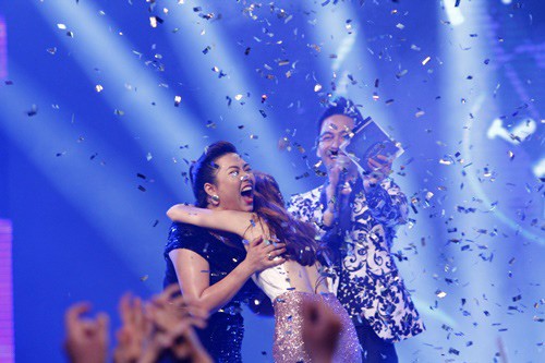 Chưa năm nào top 2 của Vietnam Idol lại thân thiết như năm nay