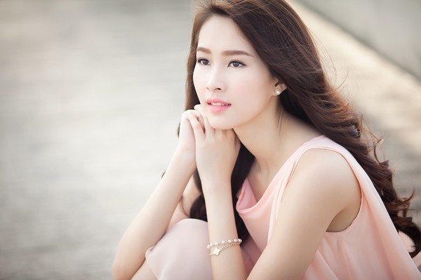 Hoa hậu Đặng Thu Thảo đang trở thành gương mặt sáng giá mà các nhãn hàng nhắm tới