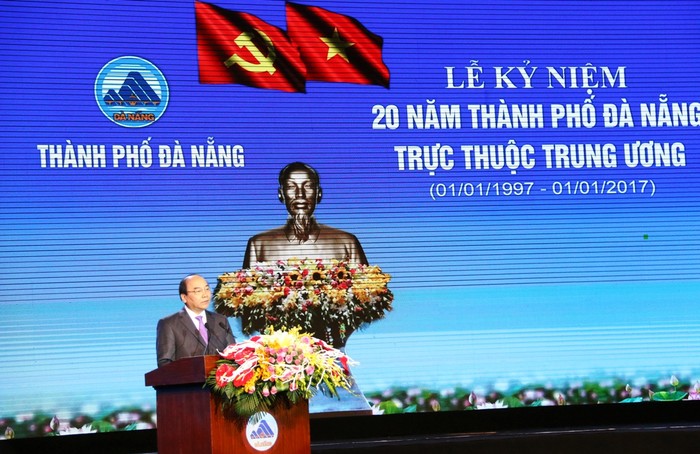 Thủ tướng Nguyễn Xuân Phúc yêu cầu Đà Nẵng được tự mãn với vị trí hiện tại mà phải nghĩ lớn hơn, vươn tầm quốc tế. Ảnh: K.H