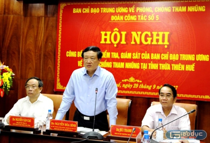 Ông Nguyễn Hòa Bình phát biểu tại buổi công bố kết quả dự thảo. Ảnh: TL