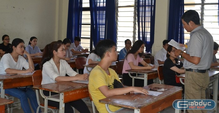 Trong tám tuần đầu năm học mới, hầu như tuần nào giám đốc sở giáo dục và Đào tạo Đà Nẵng cũng nhận được thông tin tố cáo tiêu cực. Ảnh: TT