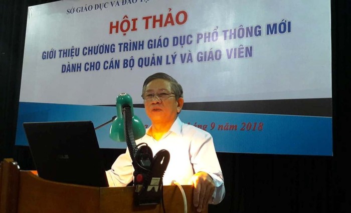 Giáo sư Nguyễn Minh Thuyết cho rằng, chương trình giáo dục phổ thông mới sẽ còn thay đổi, cập nhật để phù hợp với sự phát triển. Ảnh: TT