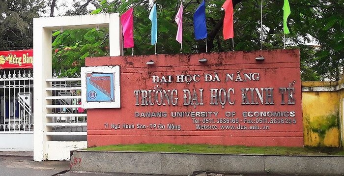 Nhiều giảng viên Trường Đại học Kinh tế Đà Nẵng được vinh danh vì có nhiều công bố quốc tế. Ảnh: AN