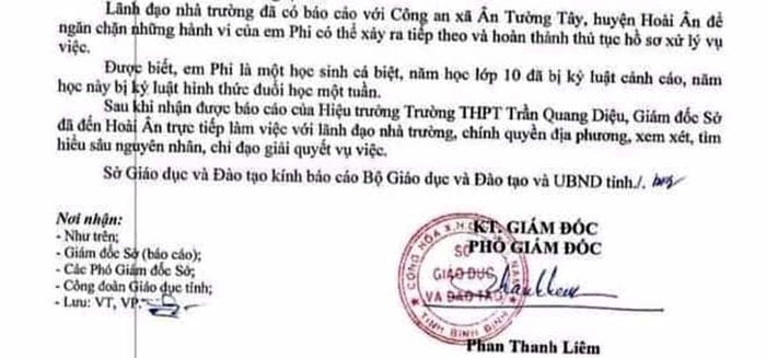 Văn bản báo cáo Bộ Giáo dục và Đào tạo của sở Giáo dục tỉnh Bình Định ngày 18/12 khẳng định em Phi là học sinh cá biệt. Ảnh: AP
