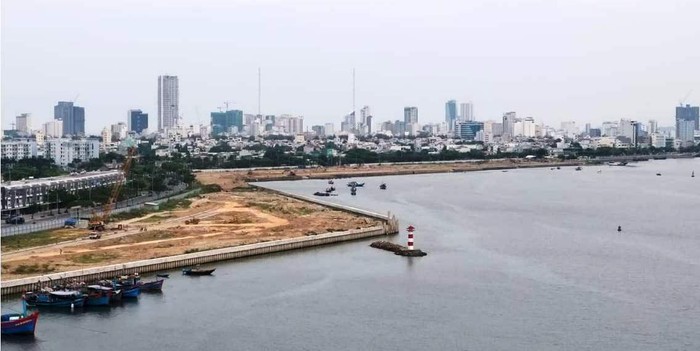Sở Xây dựng Đà Nẵng khẳng định dự án lấn sông Hàn không gây ảnh hưởng đến dòng chảy con sông. Ảnh: TT