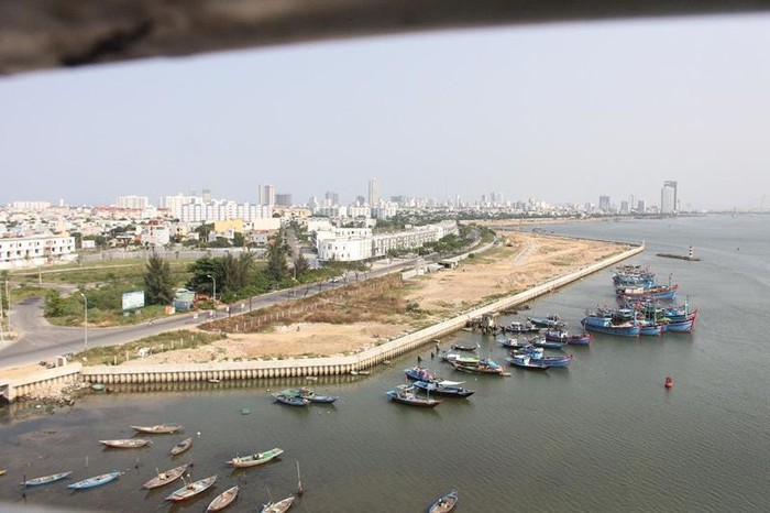Dự án ven sông Hàn Marina Complex đang bị tạm dừng. Ảnh: AN