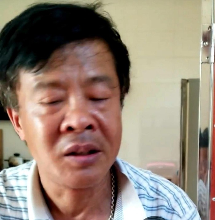 Ông Lương Duy Tuyển bị các nạn nhân quay clip để tố cáo lừa đảo. (Ảnh cắt từ clip)