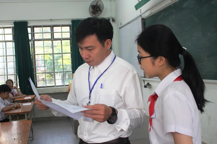 12.895 thí sinh dự thi môn Văn tại kỳ thi tuyển sinh lớp 10 trung học phổ thông ở Đà Nẵng. Ảnh: TT
