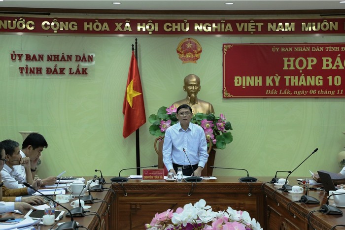 Ủy ban nhân dân tỉnh Đắk Lắk họp báo thông tin về một số vụ việc nổi cộm mà báo chí phản ánh. Ảnh: MT