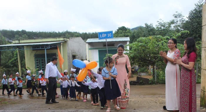 Trước thềm năm học mới, tỉnh Quảng Ngãi thiếu hơn 1.100 giáo viên, trong đó ở các huyện miền núi thiểu chủ yếu là giáo viên mầm non và tiểu học. Ảnh: AP