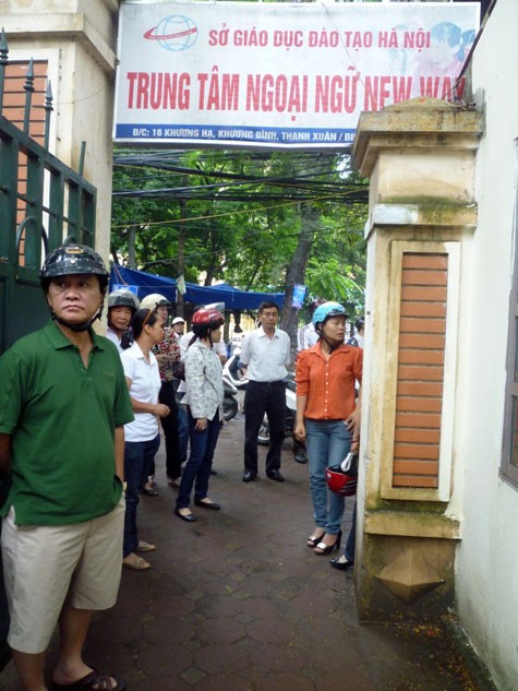 Ngày thi đầu tiên tại Trường THCS Khương Đình - Thanh Xuân Hà Nội