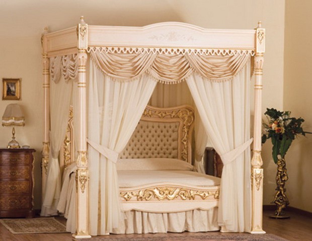 Baldacchino Supreme là tên chiếc giường siêu sang do nhà thiết kế người Anh, ông Stuart Hughes