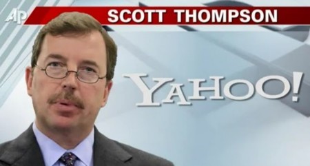 CEO Scott Thompson của Yahoo đang hứng chịu sóng gió