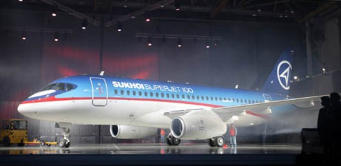 Chiếc Sukhoi Superjet 100 trong một lần được Công ty hàng không dân dụng Sukhoi giới thiệu với khách hàng.