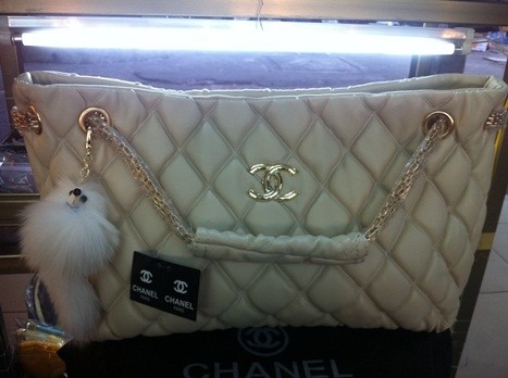 Những chiếc túi xách của Chanel mang trọn vẹn tinh hoa của thời trang cổ điển.