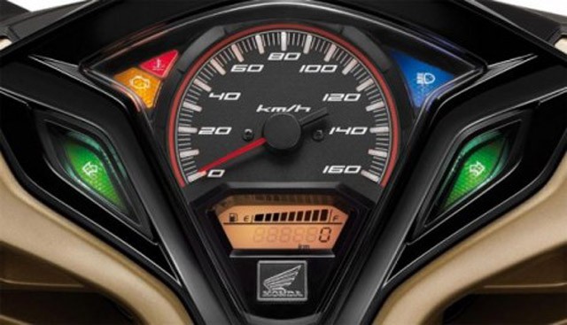 Những chi tiết thiết kế của Honda click - 125i mang lại cho người đi một dáng vẻ thanh lịch nhưng cũng rất thể thao