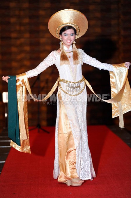 Phan Thị Mơ trắng tay tại Miss Earth 2011 ảnh 3
