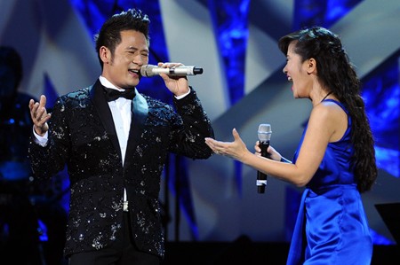 Bằng Kiều là ca sĩ hải ngoại có mức cát-xê "đỉnh" nhất khi về diễn ở Việt Nam, 200 triệu đồng/đêm diễn.