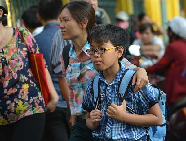 Thành phố Hồ Chí Minh vừa cho phép các trường được tổ chức dạy thêm, học thêm lại trong trường (Ảnh: Vietnamnet.vn).