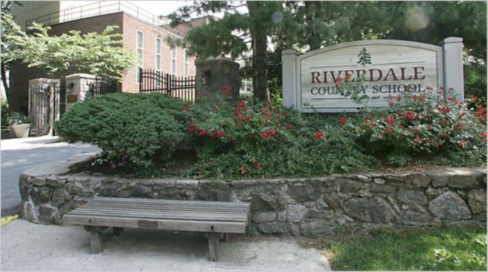 Trường Riverdale Country, New York. Học phí 38,800 $