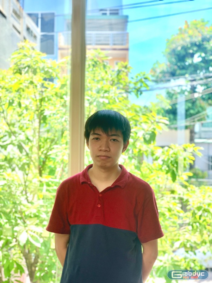 Trà Trần Quý Thiên, sinh viên năm 4 chuyên ngành Sư phạm Toán học (Trường Đại học Quy Nhơn). Ảnh: NVCC